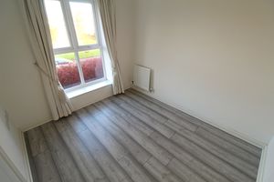 Bedroom- click for photo gallery